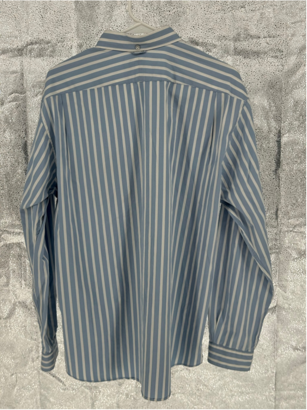 Men's Lacoste Casual Button Down Shirt, Size 16.5, Blue and White Striped - Picture 2 of 4